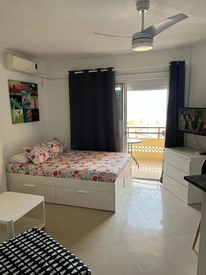 Apartment In Torremolinos Close To Beach エクステリア 写真